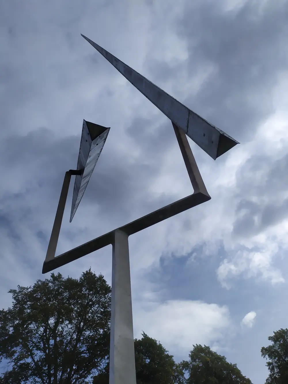 The Lines Up Excentric VI