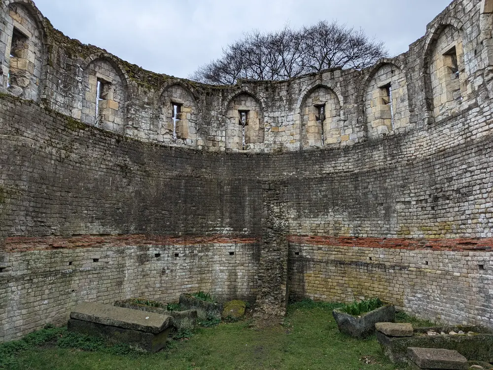 Multangular Tower内部